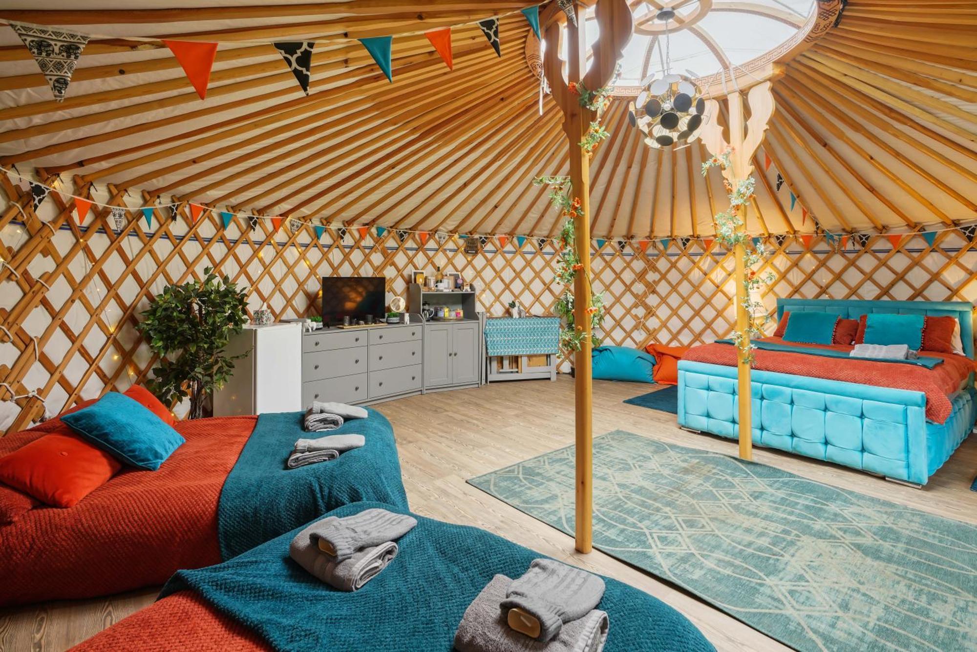ホテル Glamp And Tipple Ltd Great Ellingham エクステリア 写真