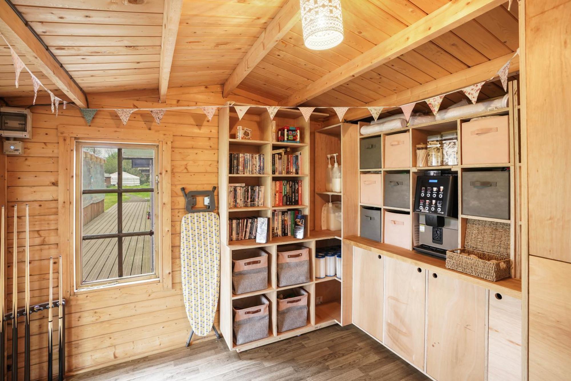 ホテル Glamp And Tipple Ltd Great Ellingham エクステリア 写真