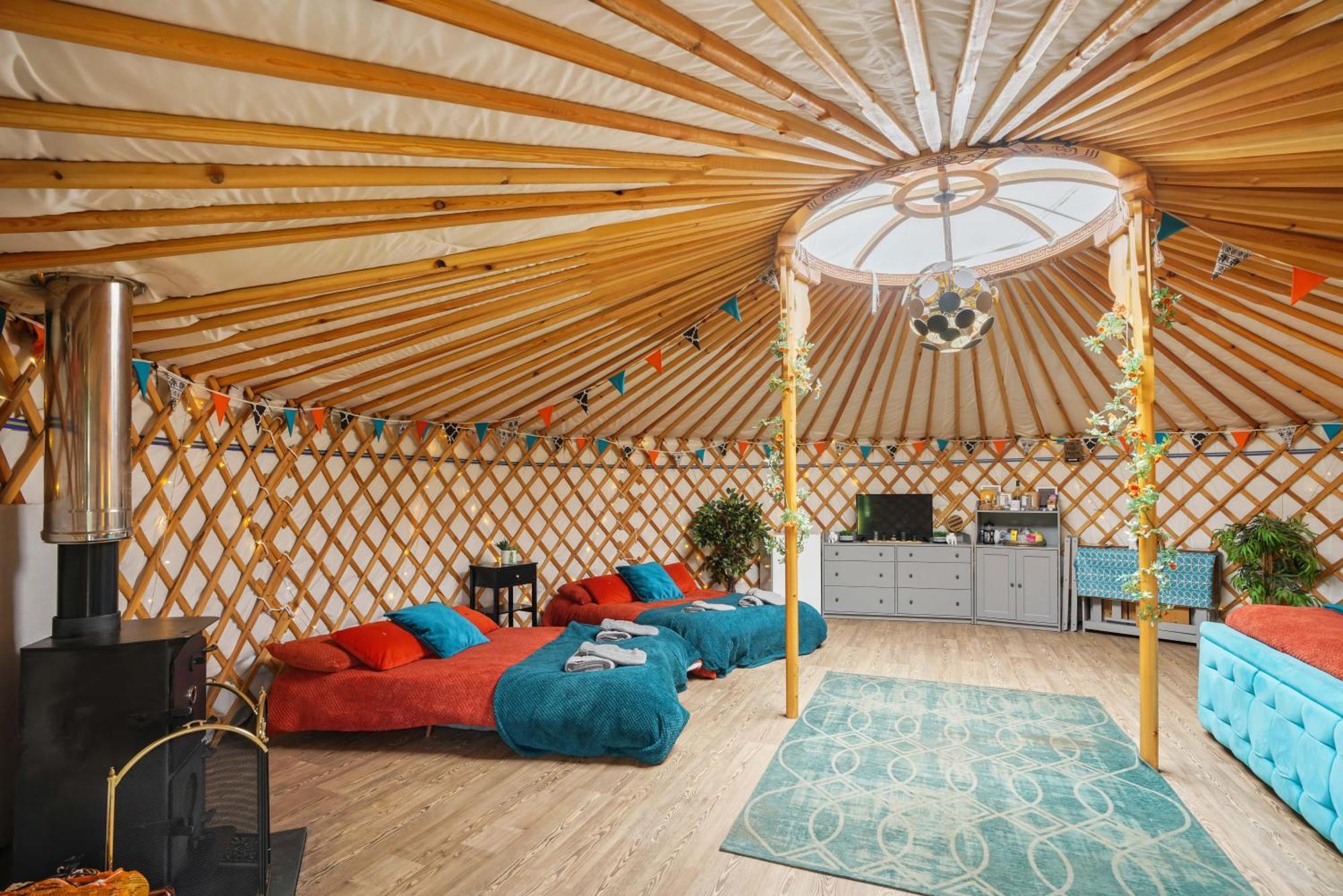 ホテル Glamp And Tipple Ltd Great Ellingham エクステリア 写真